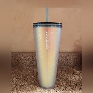 2021 Starbucks Mermaid Tail Cold Tumbler 24oz Iridescent Matte Undersea Cup